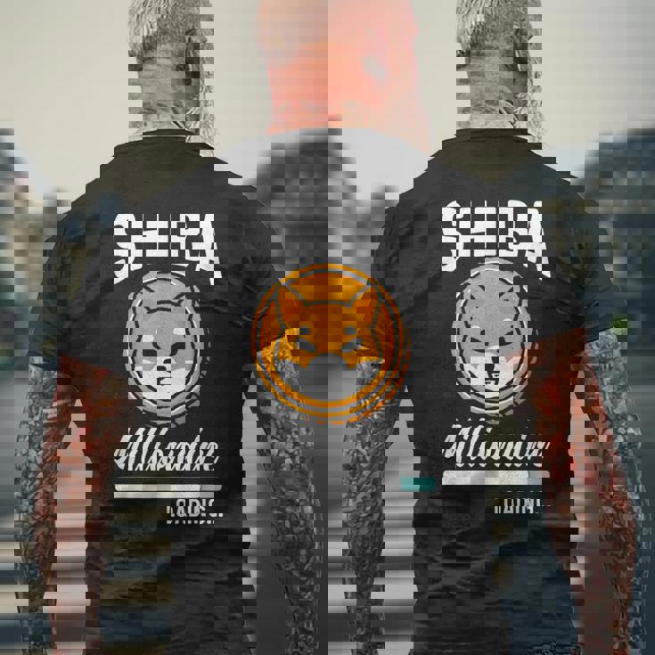 柴億万長者積載 おもしろトークンコイン 柴犬クリプト メンズTシャツ バックプリント 高齢者への贈り物