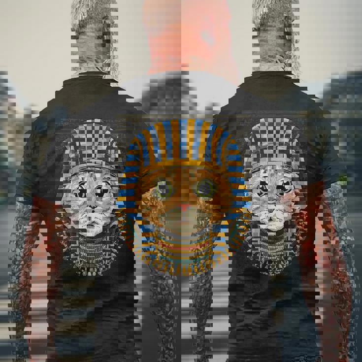 猫 エジプトファラオ 歴史家 考古学者 メンズTシャツ バックプリント 高齢者への贈り物