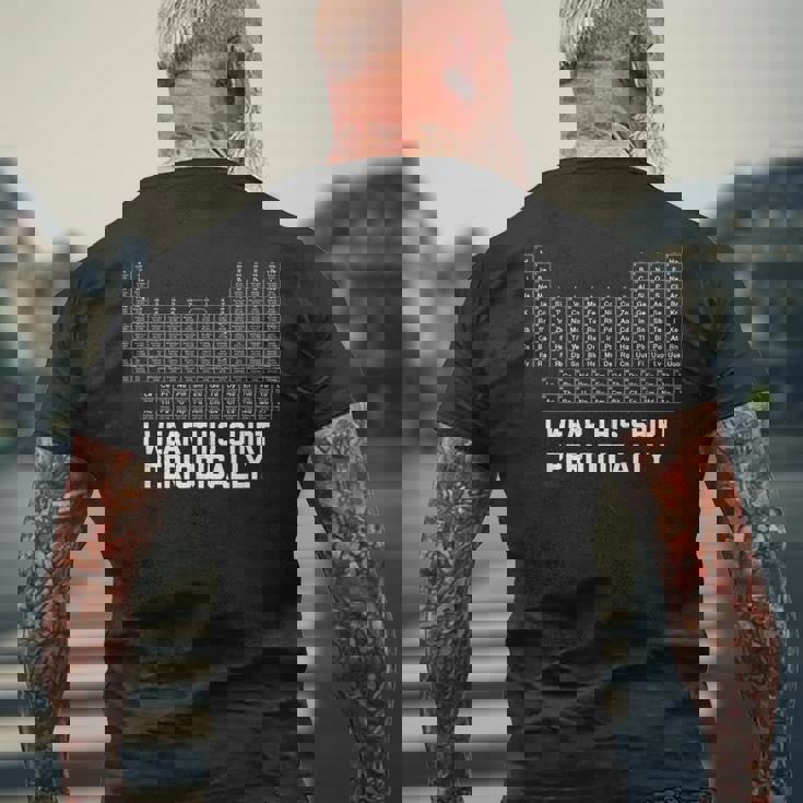 私は定期的にこのシャツを着ています メンズTシャツ バックプリント 高齢者への贈り物