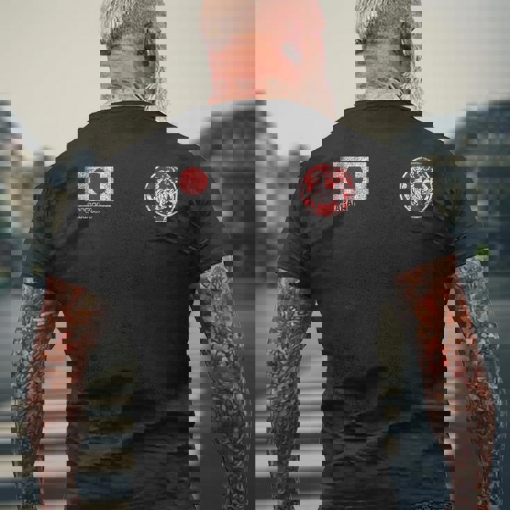 空手日本代表スポーツフル格闘技コンタクト メンズTシャツ バックプリント 高齢者への贈り物