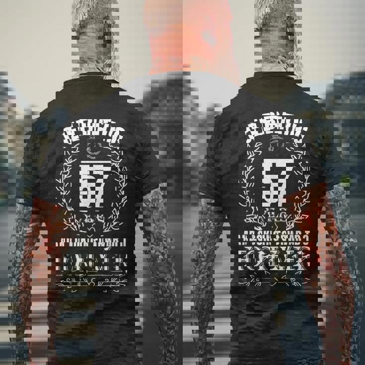 結婚57周年 57周年 カップル 結婚 57周年 メンズTシャツ バックプリント 高齢者への贈り物