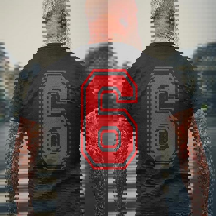 赤の6番スポーツスタイル。 メンズTシャツ バックプリント 高齢者への贈り物