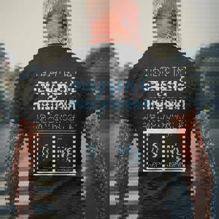 酸素 マグネシウム お出かけ 科学 Omg おもしろ化学 オタク メンズTシャツ バックプリント 高齢者への贈り物