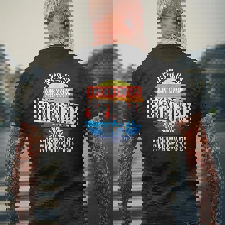 限定版 1978 年 11 月の誕生日以来の伝説 メンズTシャツ バックプリント 高齢者への贈り物