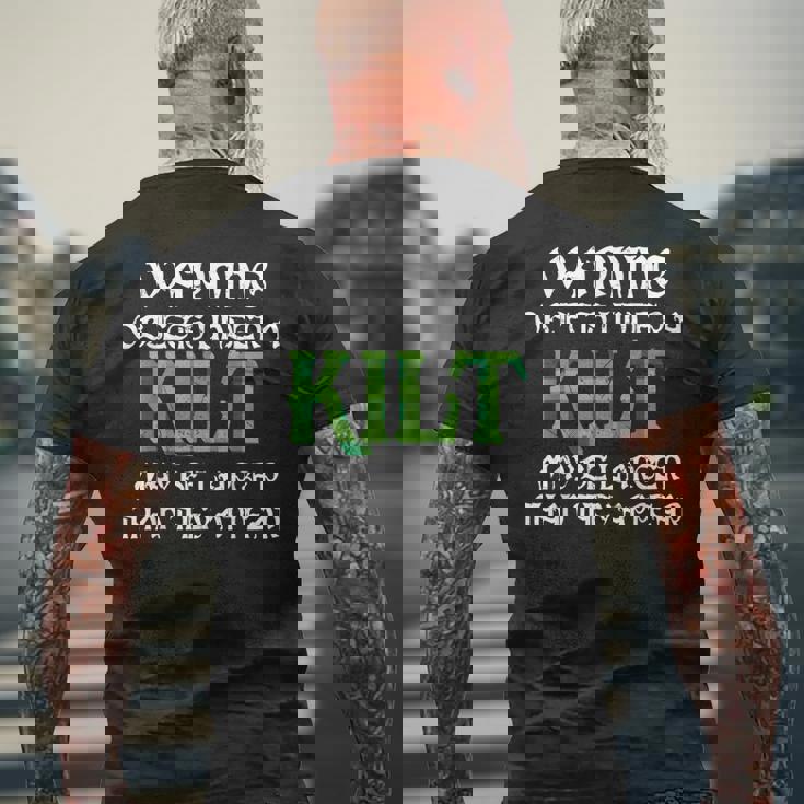 メンズ 面白いタータンスカート キルトの言葉 男性用 メンズTシャツ バックプリント 高齢者への贈り物