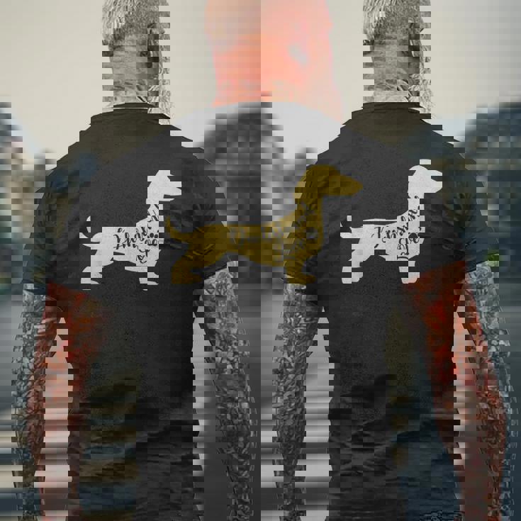 面白いダックスフント犬のデザイン ペット愛好家の足 メンズTシャツ バックプリント 高齢者への贈り物