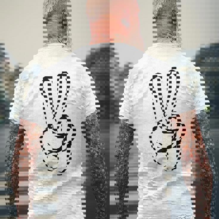 2本指 ピースサイン キュート ビクトリー ハンド ジェスチャー ピースシンボル メンズTシャツ バックプリント 高齢者への贈り物