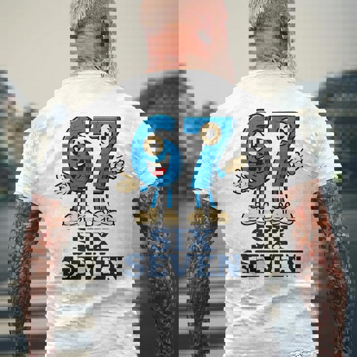 67 シックスセブン 6-7 Gen Alpha イタリアンブレインロットゲームミーム メンズTシャツ バックプリント 高齢者への贈り物