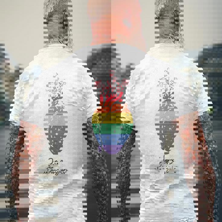 Love Wins Always Lgbt Lgbtq レインボープライド月間サポート メンズTシャツ バックプリント 高齢者への贈り物