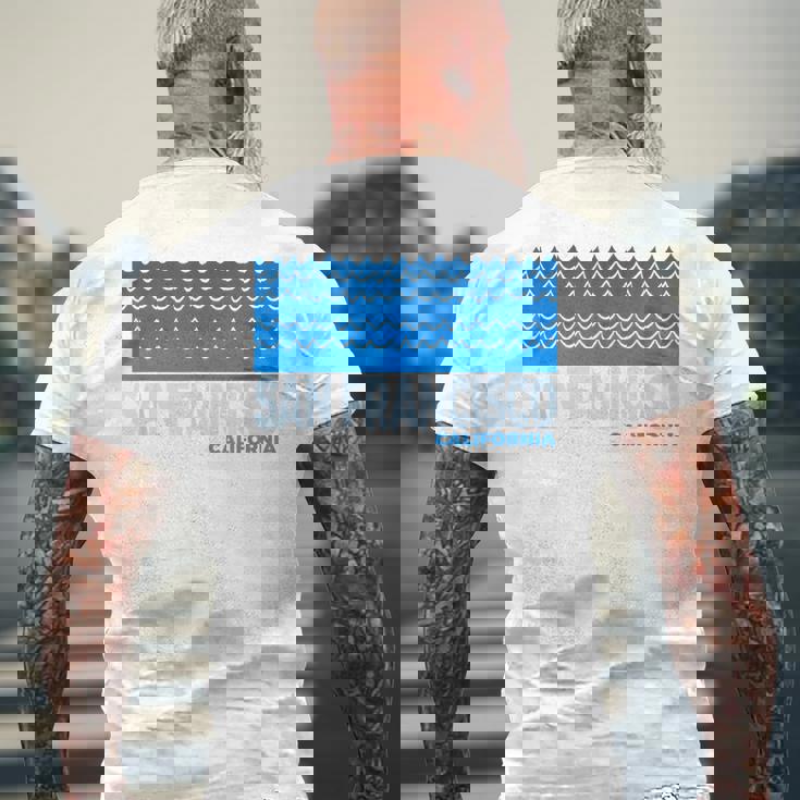 カリフォルニア州サンフランシスコ サンフランシスコ カリフォルニア アクアティック メンズTシャツ バックプリント 高齢者への贈り物