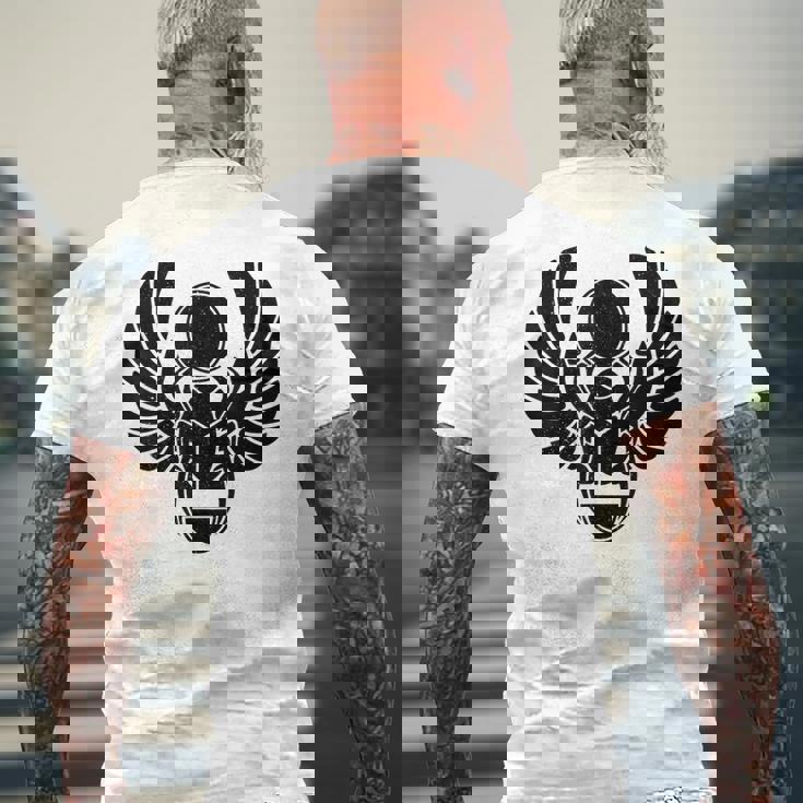 スカラベ カブトムシ 古代エジプトのシンボル メンズTシャツ バックプリント 高齢者への贈り物