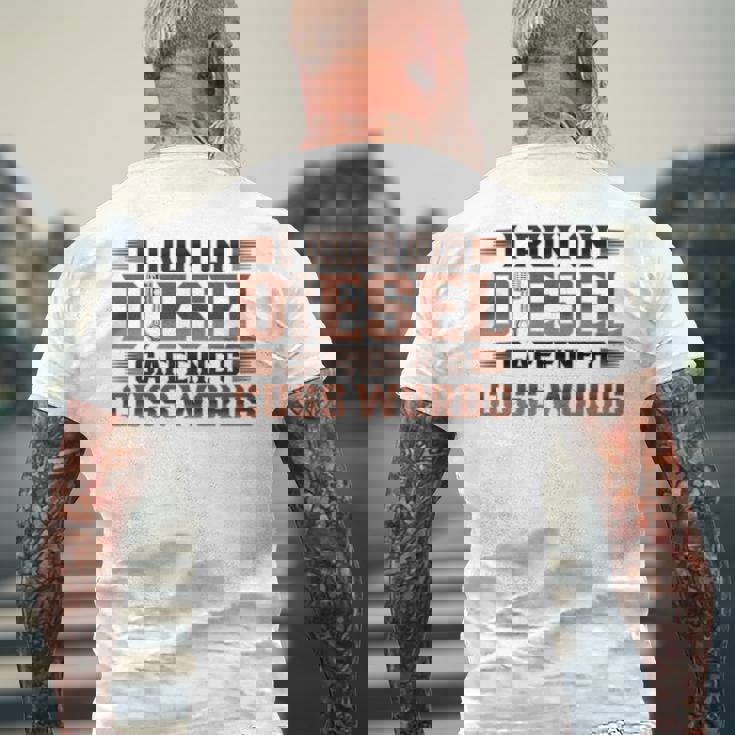 ディーゼルカフェインで走るトラック運転手 長袖tシャツ メンズTシャツ バックプリント 高齢者への贈り物