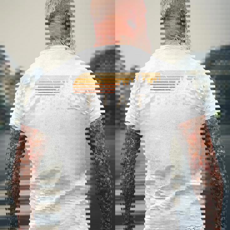 フィアット、Ks ヴィンテージ エバーグリーン サンセット 80年代 レトロ メンズTシャツ バックプリント 高齢者への贈り物