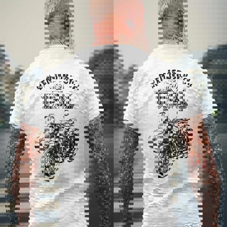 レトロモーターサイクルウラルtシャツ-ヴィンテージサイドカーモーターバイク メンズTシャツ バックプリント 高齢者への贈り物