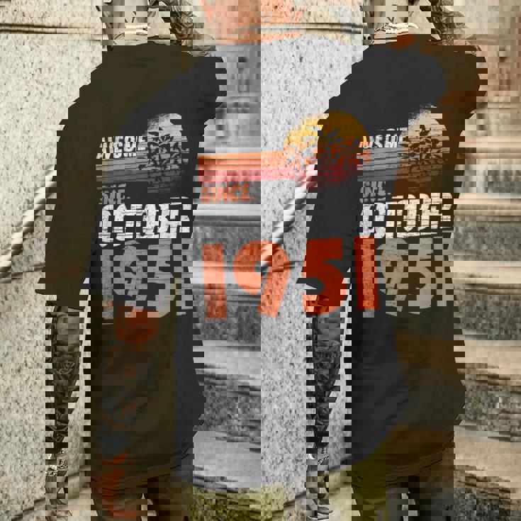 1951年10月 誕生日 メンズTシャツ バックプリント 彼への贈り物