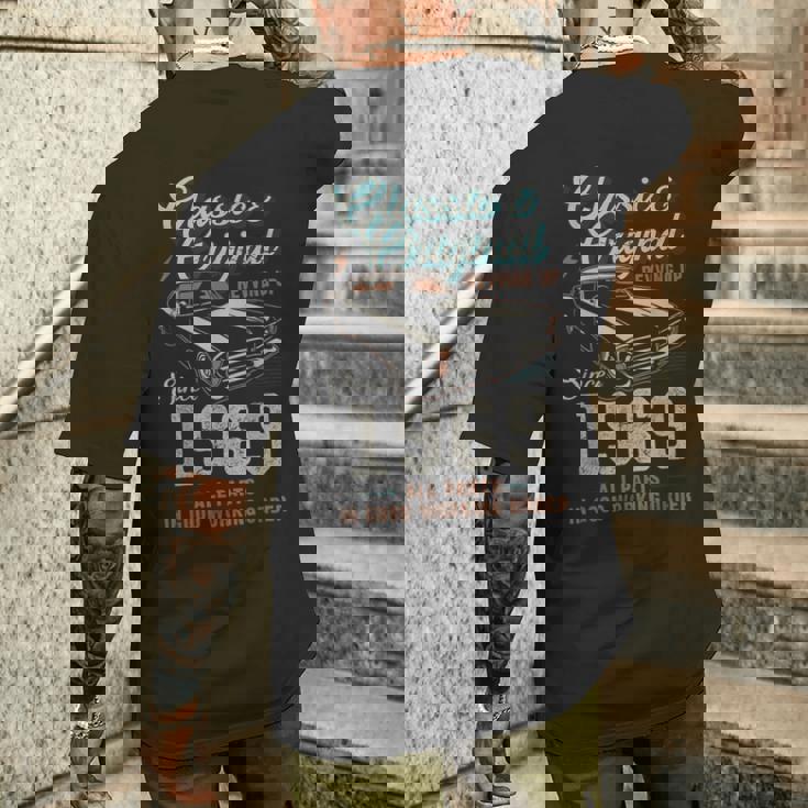 1969年生まれ ヴィンテージカー 57歳の誕生日 メンズTシャツ バックプリント 彼への贈り物