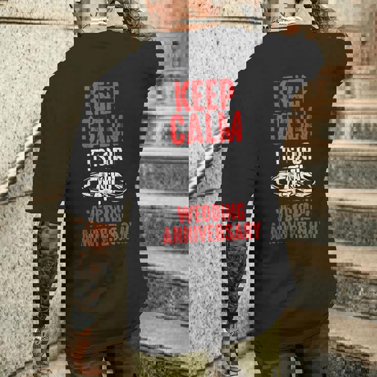 4年目の結婚記念日 夫 妻 カップル 結婚 メンズTシャツ バックプリント 彼への贈り物