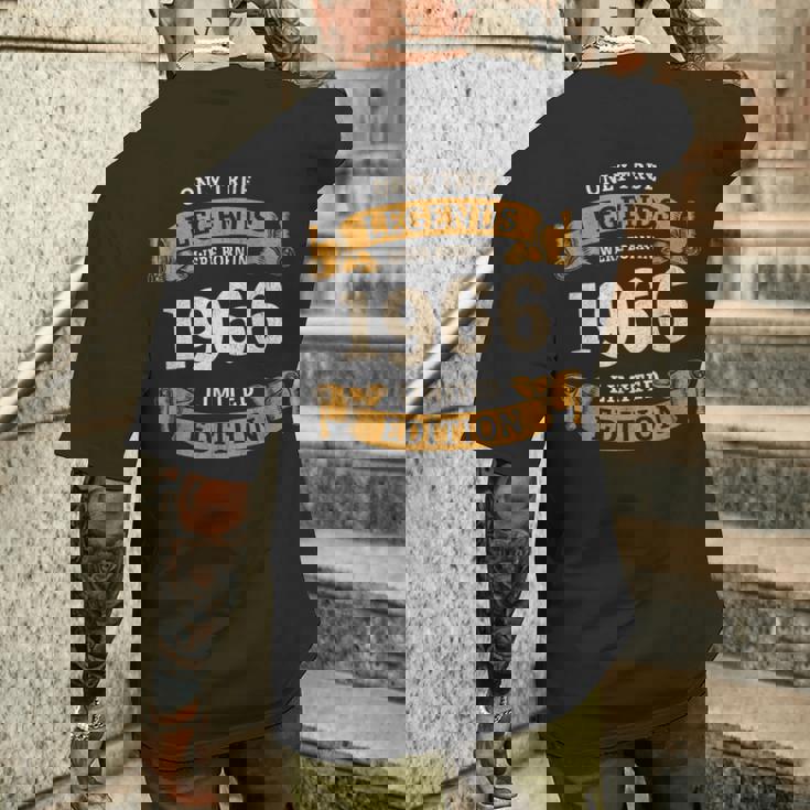 60歳の誕生日 還暦 真のレジェンドは1966年生まれ メンズTシャツ バックプリント 彼への贈り物