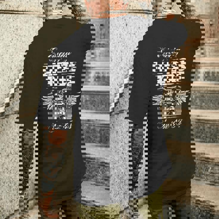 70歳 モーターサイクリスト モーターサイクル ライダー 1954 70歳の誕生日 メンズTシャツ バックプリント 彼への贈り物