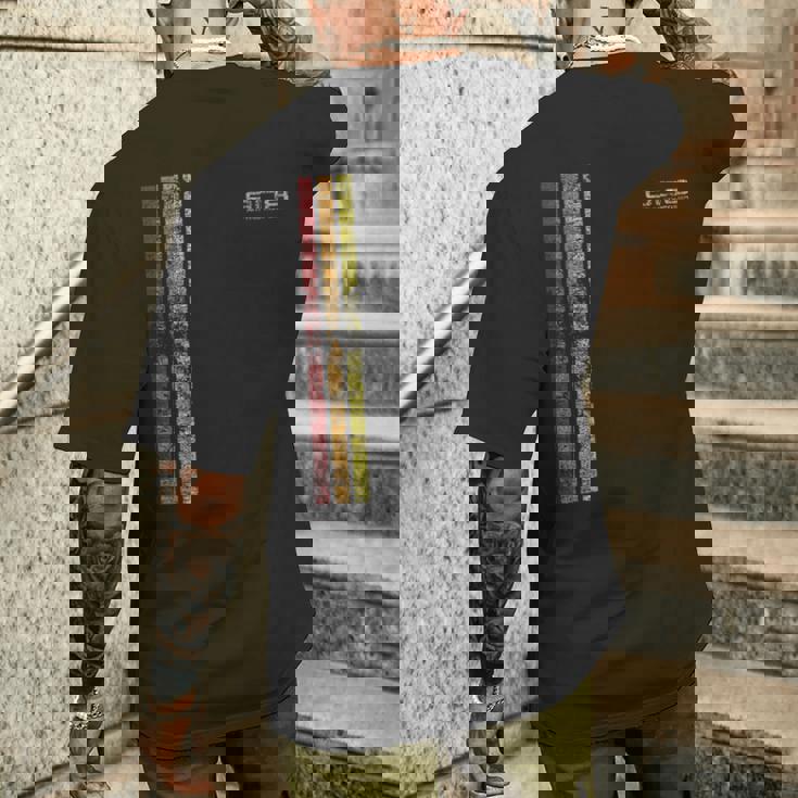 808レトロスタイルリズム作曲家電子ドラムマシンtr メンズTシャツ バックプリント 彼への贈り物