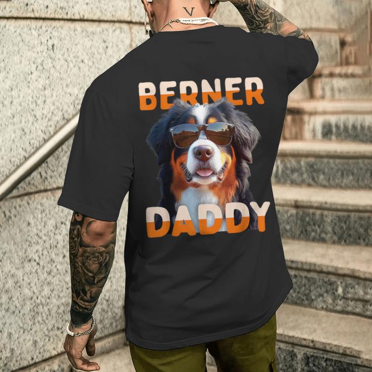 Cane Da Montagna Bernese Cani Festa Del Papà Berner Daddy T-shirt da uomo con stampa posteriore Regalos para él