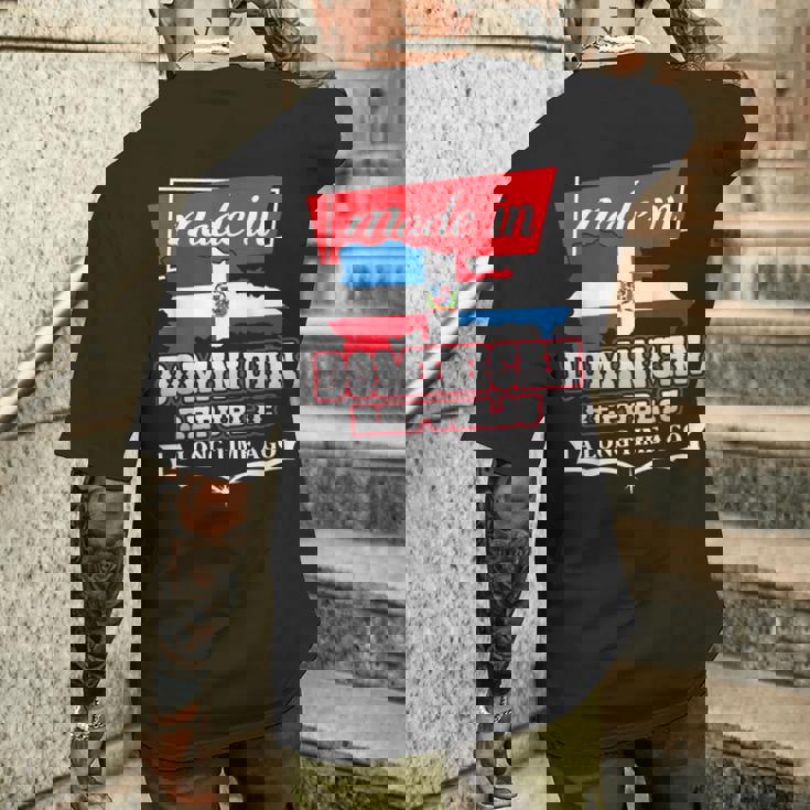 Dominican Republic Long Ago Country Flag Dr Native メンズTシャツ バックプリント 彼への贈り物