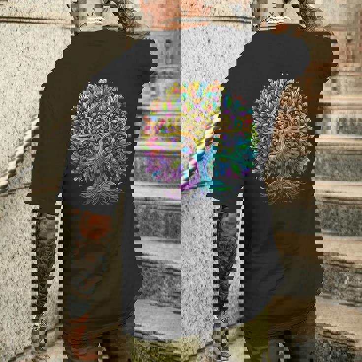 Full Foliage Tree Of Life 葉がいっぱいのレインボー生命の木 メンズTシャツ バックプリント 彼への贈り物