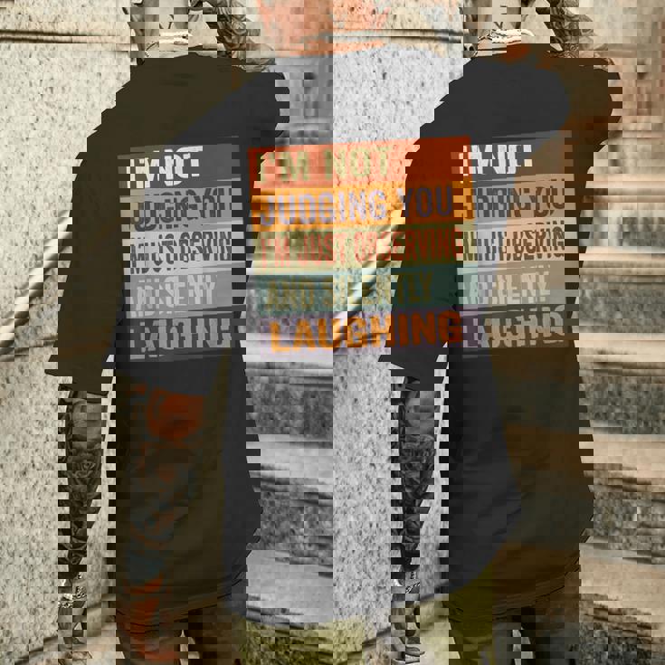 I'm Not Judging You I'm Just Observing Andilently メンズTシャツ バックプリント 彼への贈り物