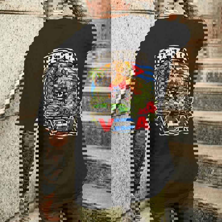 Libertad Make Cuba Great Again 地図 政治 自由 自由 メンズTシャツ バックプリント 彼への贈り物