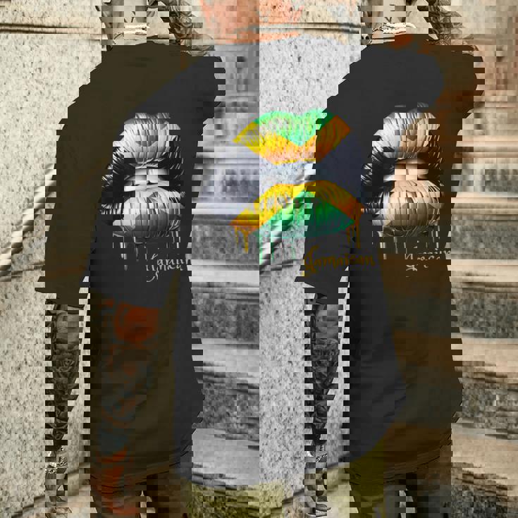 Lips Jamaican Flag Jamaica Love Travelacation メンズTシャツ バックプリント 彼への贈り物