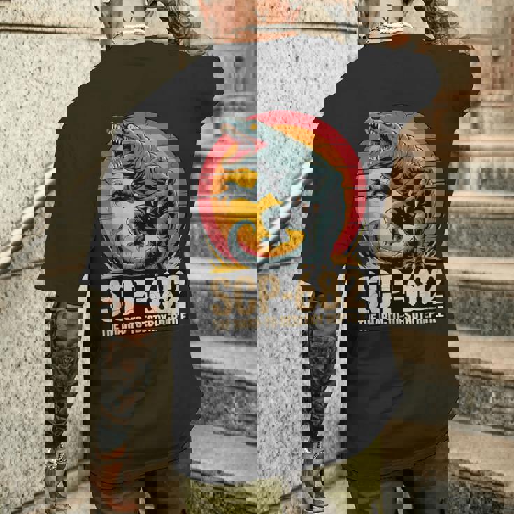 Scp-682 破壊しづらい爬虫類モンスターcpファンデーション メンズTシャツ バックプリント 彼への贈り物