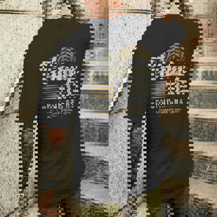 Vintage 1961 オリジナルパーツ 65歳の誕生日 メンズTシャツ バックプリント 彼への贈り物