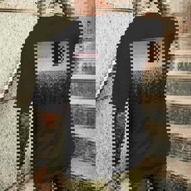 Weirdcore Aesthetictrangecore不気味なシャドウドリームコア メンズTシャツ バックプリント 彼への贈り物