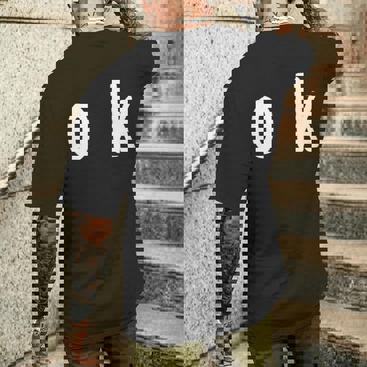 「Ok」面白い デザイン 語録 ネタ おもしろ 漢字 Ok メンズTシャツ バックプリント 彼への贈り物