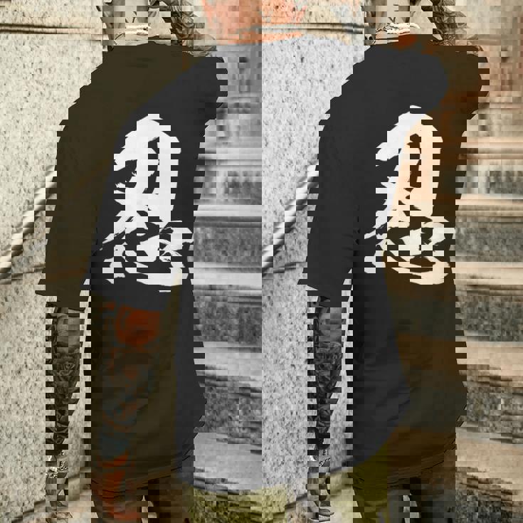 【忍】一文字 漢字 日本語 毛筆 書道 筆文字 言葉 和柄 日本 かっこいい お土産 海外 おもしろ 面白い 文字入り メンズTシャツ バックプリント 彼への贈り物