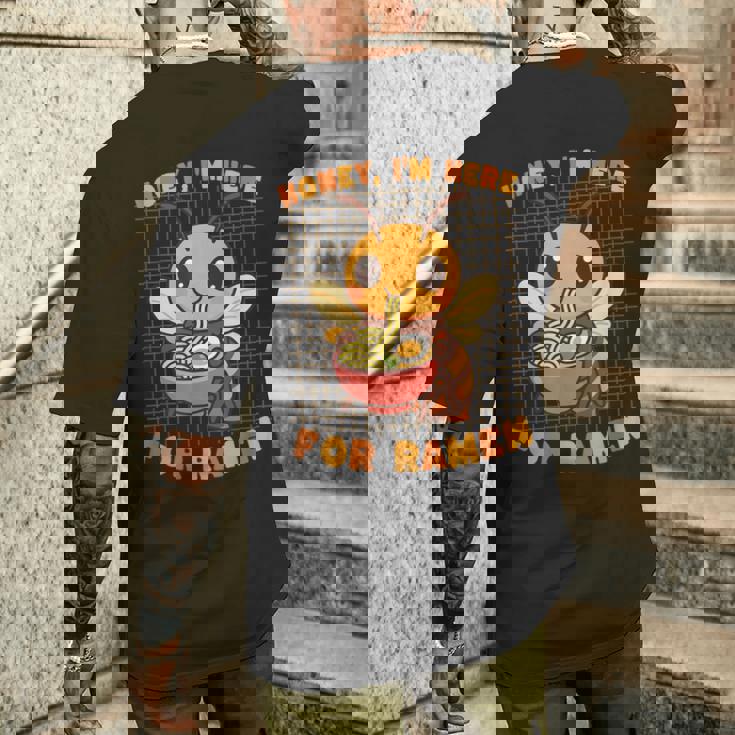 はちみつラーメン好き かわいい 食通アート 蜂 メンズTシャツ バックプリント 彼への贈り物