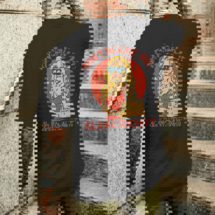 わたしじゃない 社会のせい レトロガール メンズTシャツ バックプリント 彼への贈り物