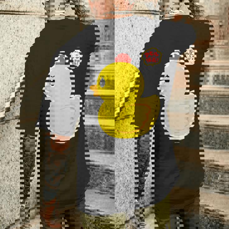 アヒル隊長ビッグプリント（横向き） メンズTシャツ バックプリント 彼への贈り物