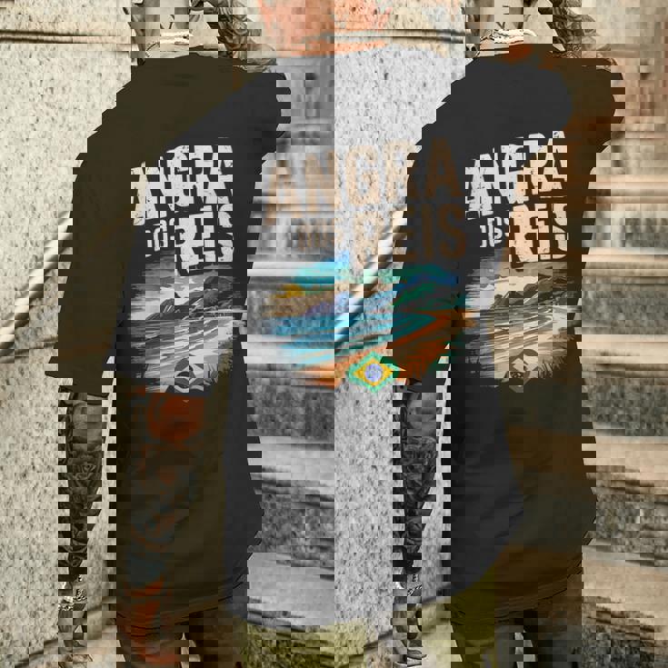 アングラ ドス レイス ブラジル シティ 旅行 旅 メンズTシャツ バックプリント 彼への贈り物