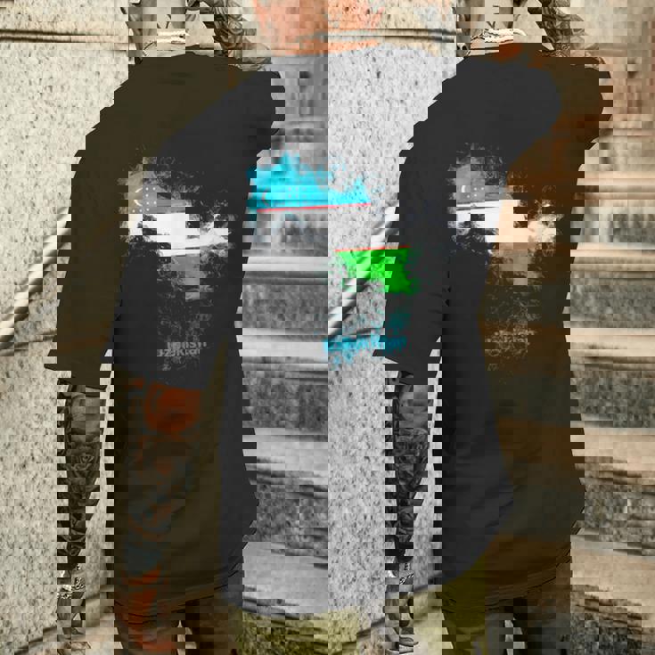 ウズベキスタン 国旗 地図 ウズベク ウズベキスタン メンズTシャツ バックプリント 彼への贈り物