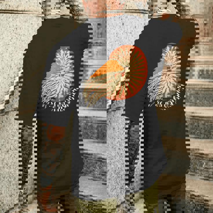 オウムガイ 海の生き物 太古の時代 海を救う メンズTシャツ バックプリント 彼への贈り物