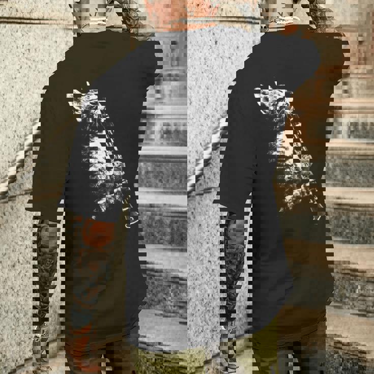 クラリネットを弾く猫 面白い猫ミュージシャン クラリネット教師 メンズTシャツ バックプリント 彼への贈り物