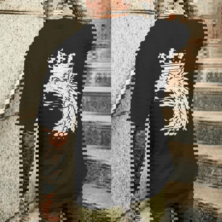 スカニア スウェーデン コート・オブ・アームズ フラッグ グリフィン メンズTシャツ バックプリント 彼への贈り物