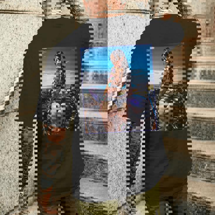 セクシーガールグラフィックtシャツ セクシーなラティーナガール&バイクビーチ。 長袖tシャツ メンズTシャツ バックプリント 彼への贈り物