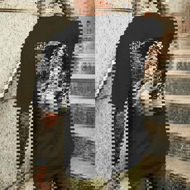 セクシーガールグラフィックtシャツ セクシーブロンドメカニックピンナップガールbw メンズTシャツ バックプリント 彼への贈り物