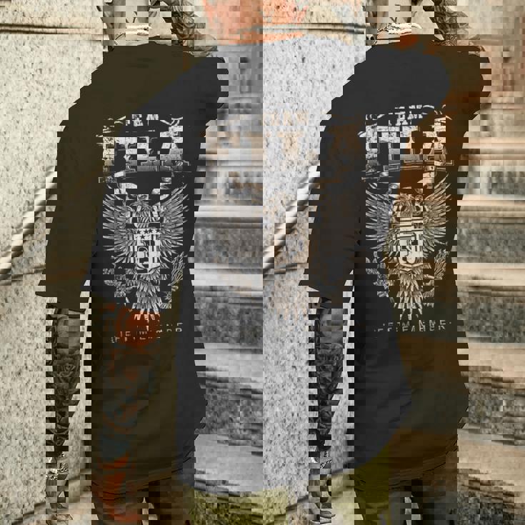 チーム・フィラ・ライフタイム・メンバー-フィラ・ネーム メンズTシャツ バックプリント 彼への贈り物