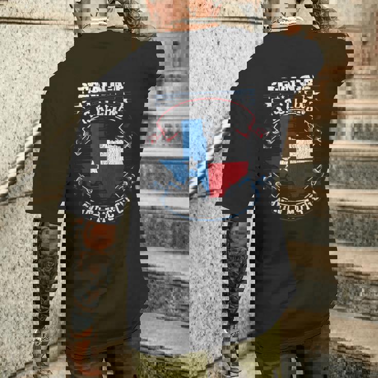 テキサスのピーカンギャップが電話していて、私は行かなければなりません メンズTシャツ バックプリント 彼への贈り物