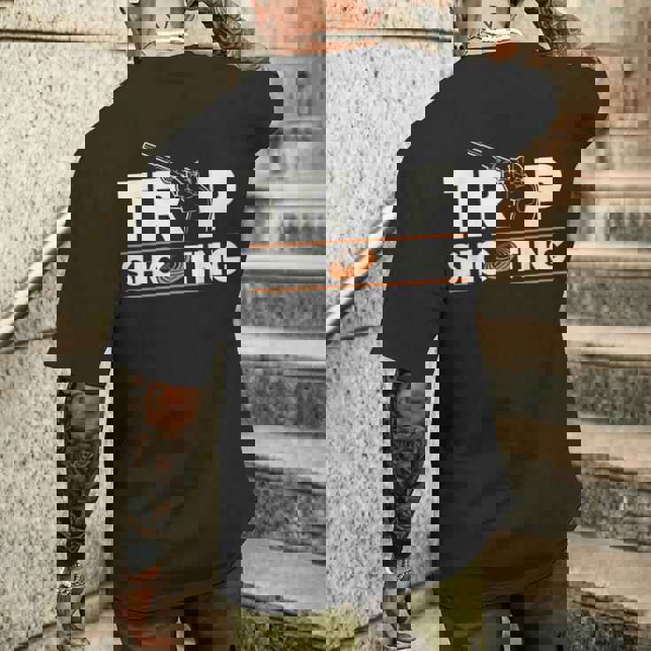 トラップ射撃 ピジョン ショットガン からのプル トラップ クレー射撃 メンズTシャツ バックプリント 彼への贈り物