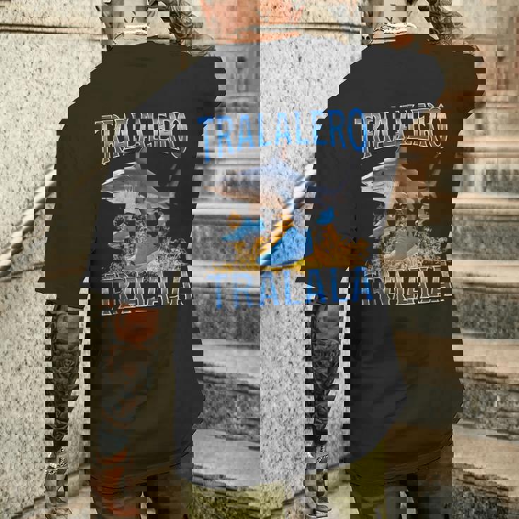 トララレロトララーラシャークミーム メンズTシャツ バックプリント 彼への贈り物