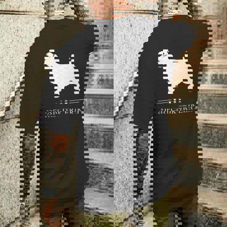 ノーフォークテリア犬の白いシルエット メンズTシャツ バックプリント 彼への贈り物